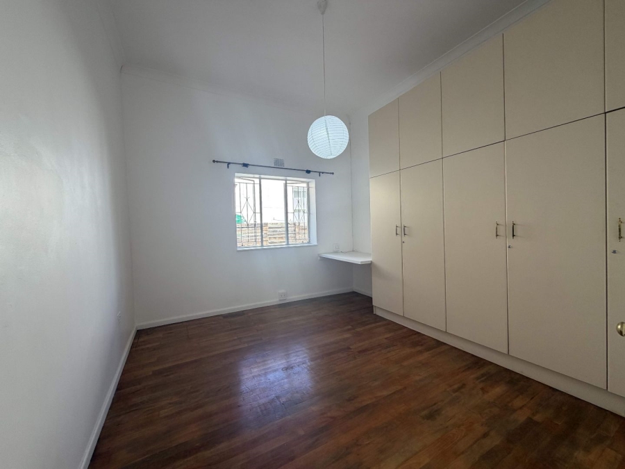 To Let 4 Bedroom Property for Rent in Rondebosch Village Western Cape